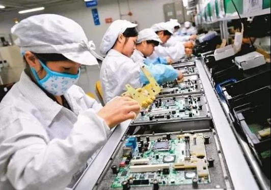 鄭州、蘇州、深圳 撐起蘋果工廠的三座中國城市，一路狂奔科技路
